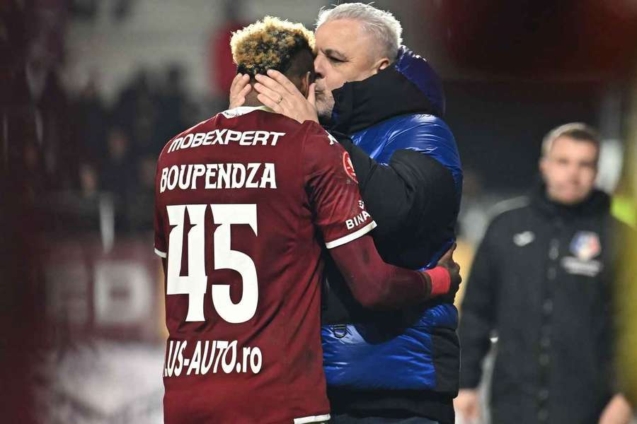 Aaron Boupendza a murit