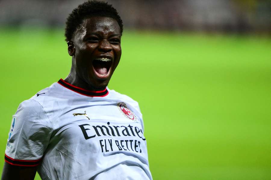 L'esultanza di Cissè dopo la rete dell'1-0 L'esultanza di Cissè dopo la rete dell'1-0