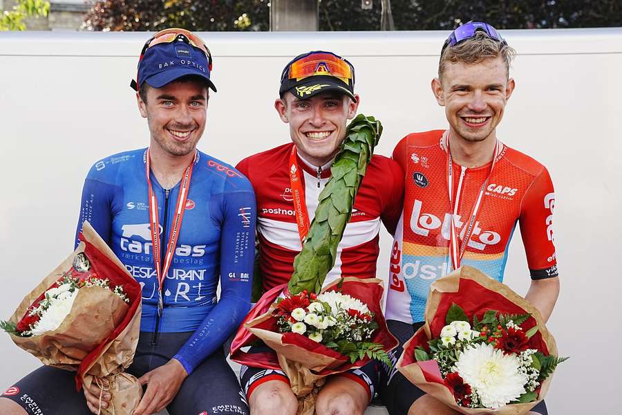 Først Schweiz Rundt, så DM-titel - Skjelmose fejrer ny triumf i Aalbirg