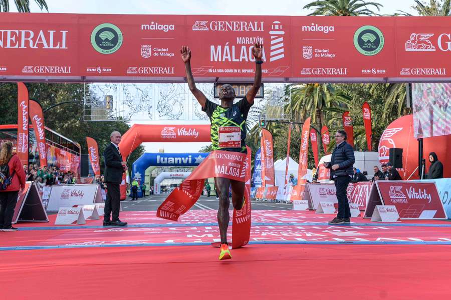 Vincent Kipkorir, ganador del Maratón de Málaga 2024