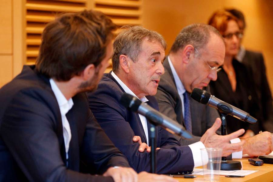 Jean-Pierre Dartevelle, au centre, en 2015.