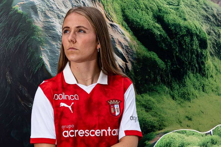 Gudrún Arnardóttir com as cores do SC Braga