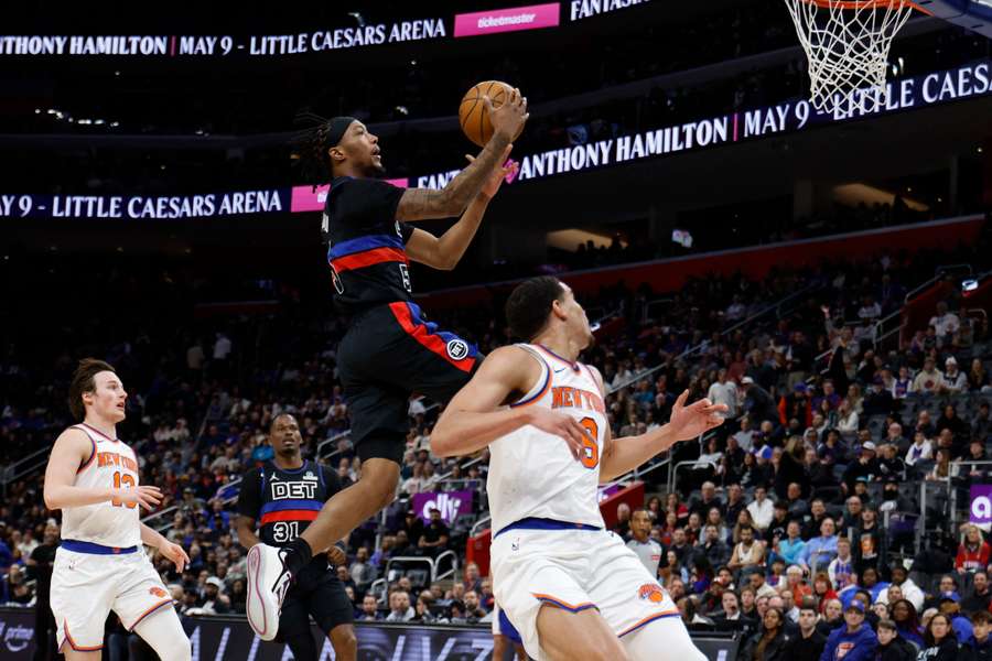 Los Pistons suman otra victoria