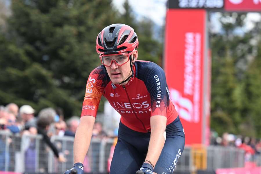 Pavel Sivakov in actie voor Ineos Grenadiers tijdens de Giro d'Italia op 19 mei