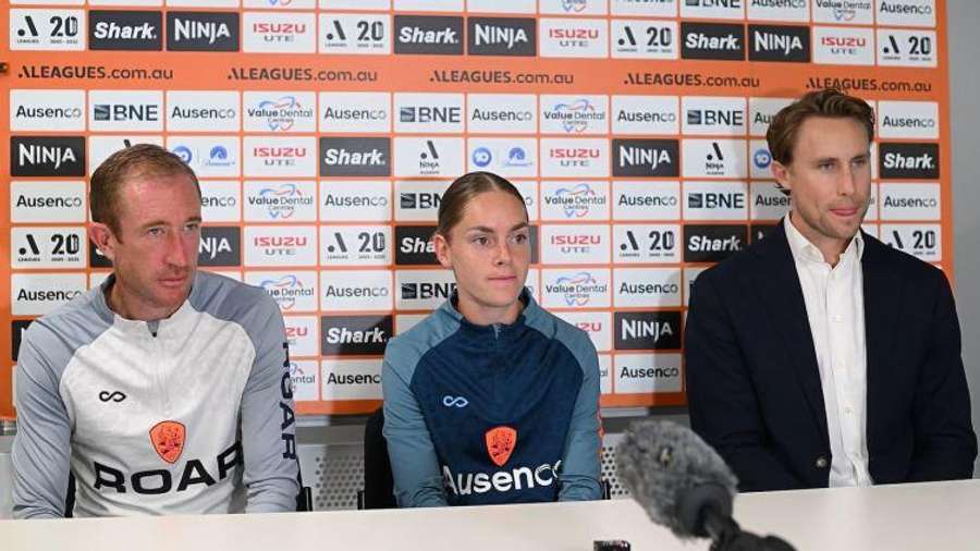 Sharn Freier (middle) at the Brisbane Roar’s press conference to announce her club record transfer to Wolfsburg Sharn Freier (middle) at the Brisbane Roar’s press conference to announce her club record transfer to Wolfsburg