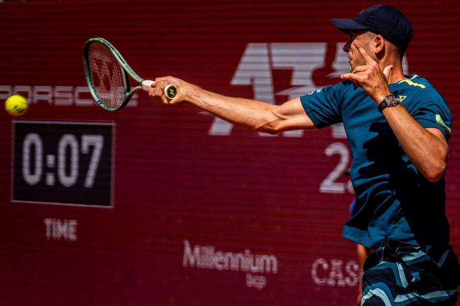 Hurkacz w Estoril zapewnił sobie już awans w rankingu ATP, ale może dołożyć do tego kolejny tytuł
