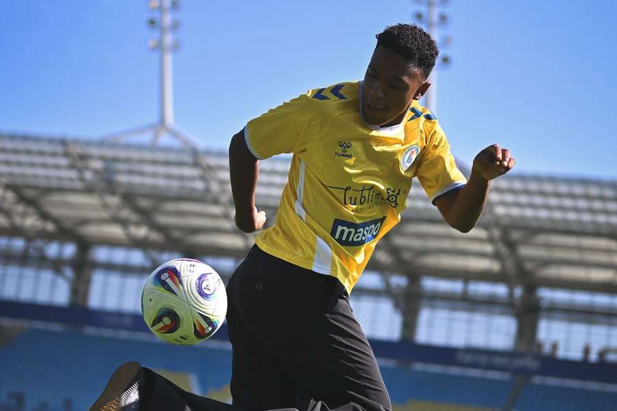 Fábio Ronaldo com as cores do novo clube
