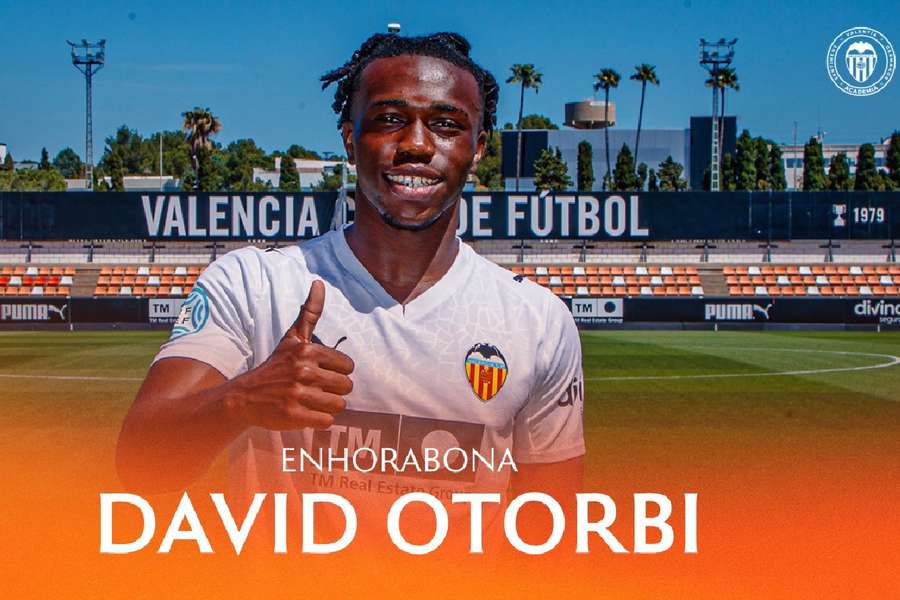 El Valencia ata a una de sus más talentosos canteranos: David Otorbi