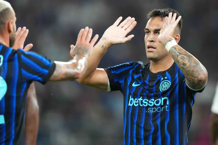 Lautaro Martínez começa mais uma temporada com a camisa 10 da Inter de Milão