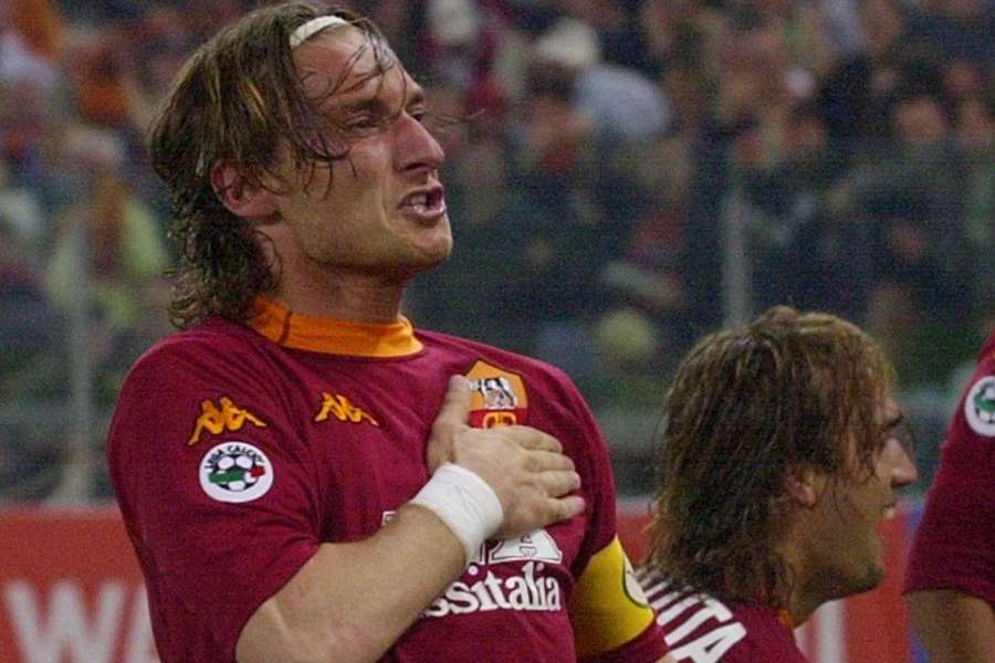 Francesco Totti nel 2001, l'anno dell'ultimo scudetto