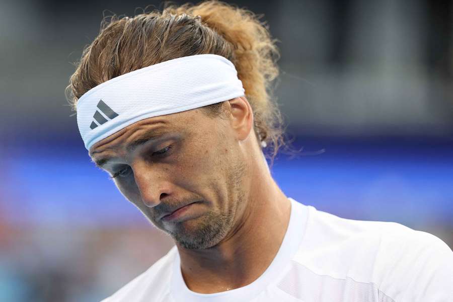 Retragerea lui Sinner îi aduce lui Alex Zverev o premieră istorică Retragerea lui Sinner îi aduce lui Alex Zverev o premieră istorică