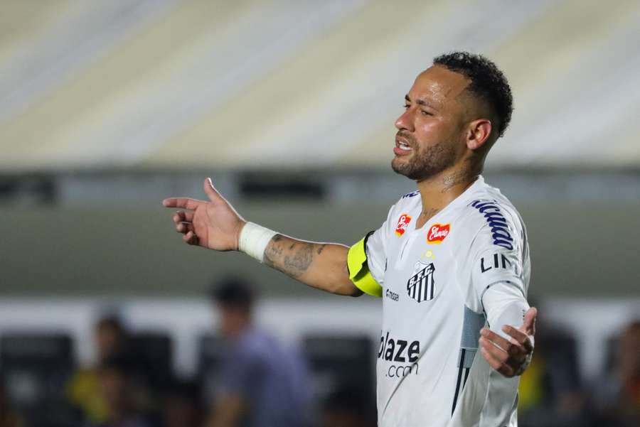 Neymar não conseguiu ser efetivo em Novo Horizonte 