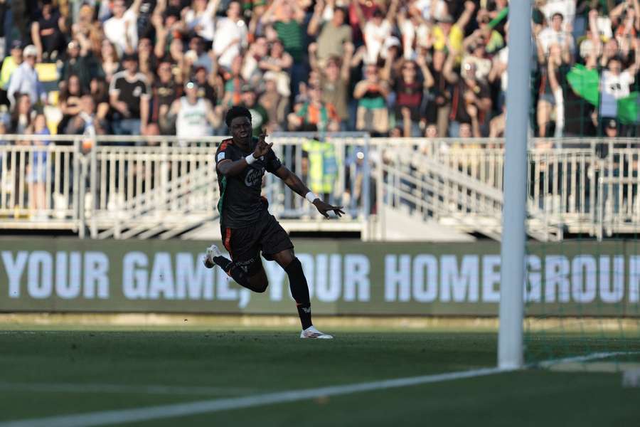 Issa Doumbia fez o segundo golo do Veneza diante do Empoli
