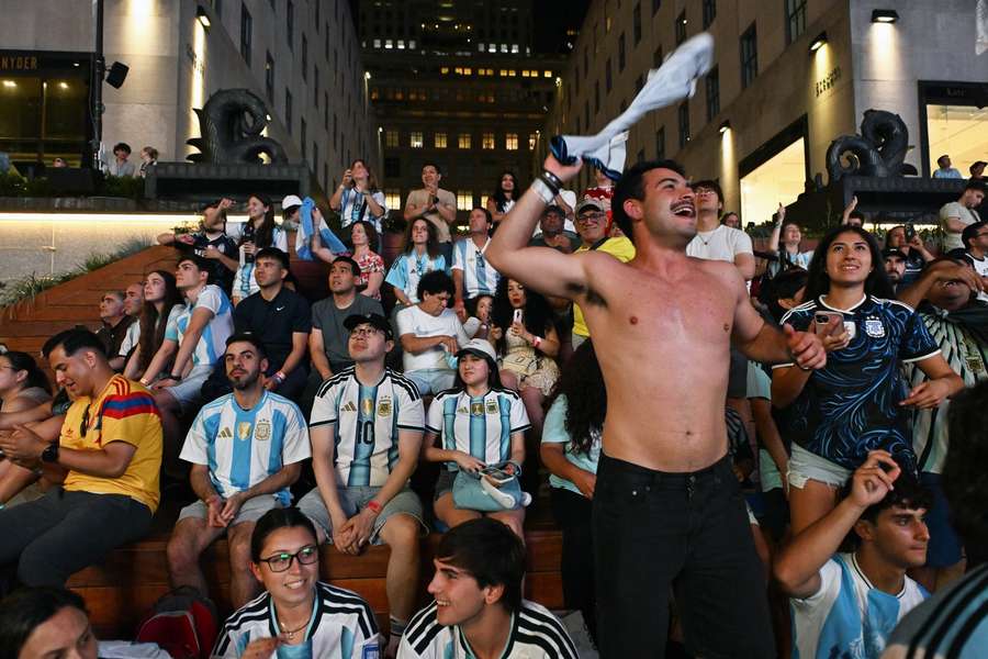 Ein argentinischer Fan feiert den Einzug ins WM-Halbfinale. Ein argentinischer Fan feiert den Einzug ins WM-Halbfinale.
