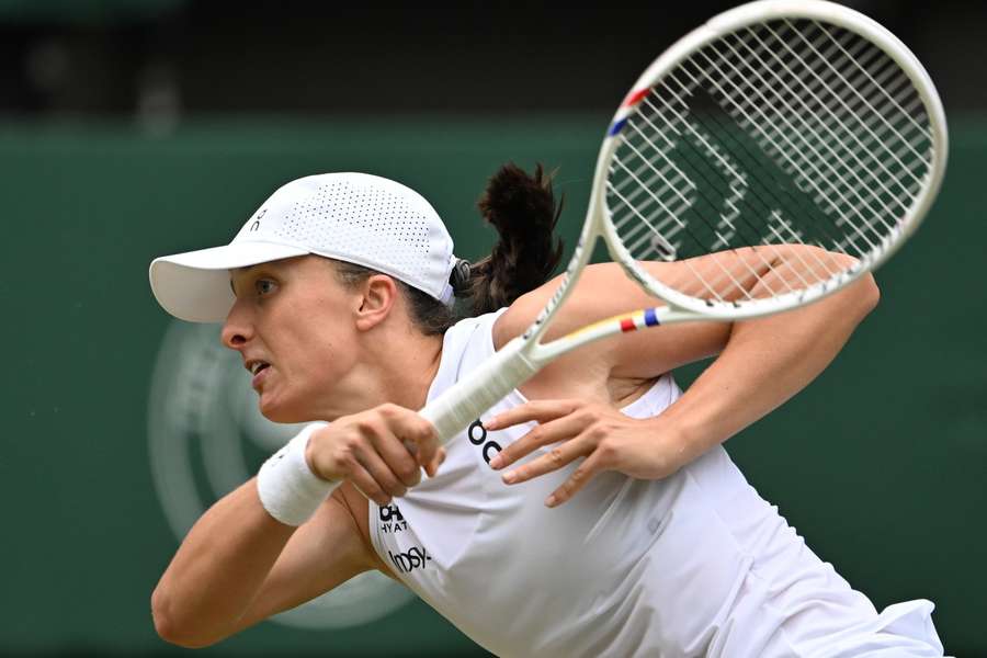 W poniedziałek na Wimbledonie mecze Igi Świątek i Jana Zielińskiego