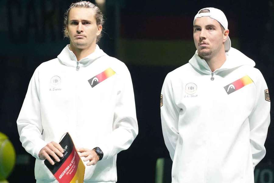 Sowohl Zverev (l.) als auch Struff blieben im Jahr 2025 hinter den Erwartungen zurück
