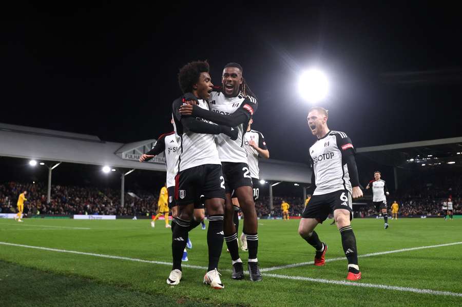 O vítězství Fulhamu rozhodl dvěma proměněnými penaltami Willian.