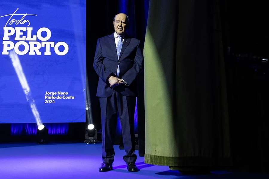 Pinto da Costa apresenta candidatura em Penafiel
