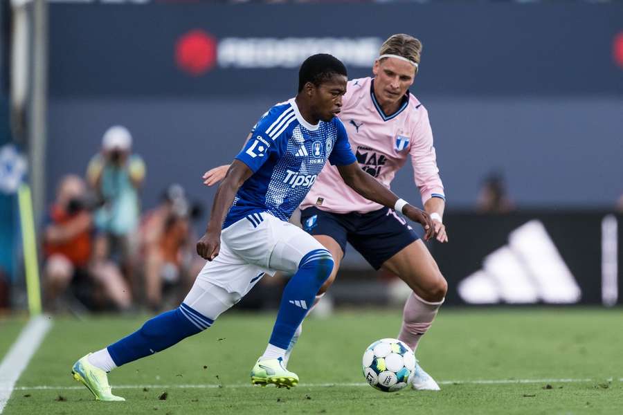 Po roce a půl návrat do vlasti? Slávistu Micheze má podle belgických médií na radaru Gent