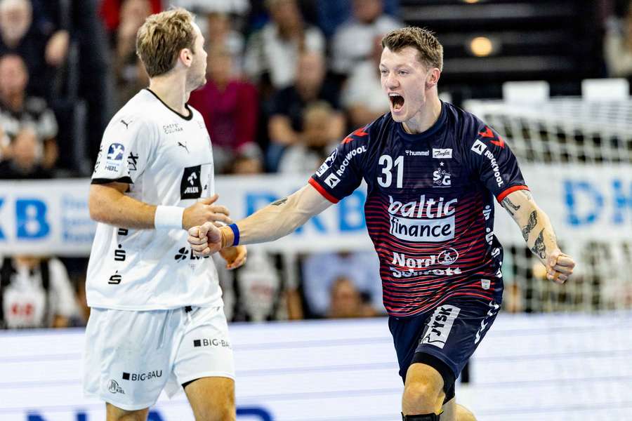 Emil Jakobsen blev topscorer i kampen med ni scoringer.