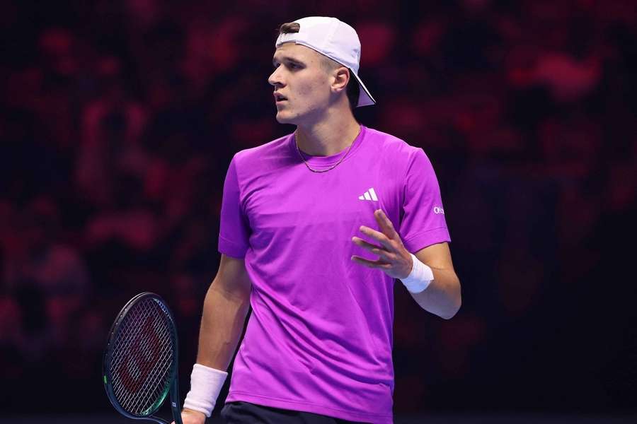 Jakub Menšík loni na Next Gen ATP Finals neuspěl. Jakub Menšík loni na Next Gen ATP Finals neuspěl.