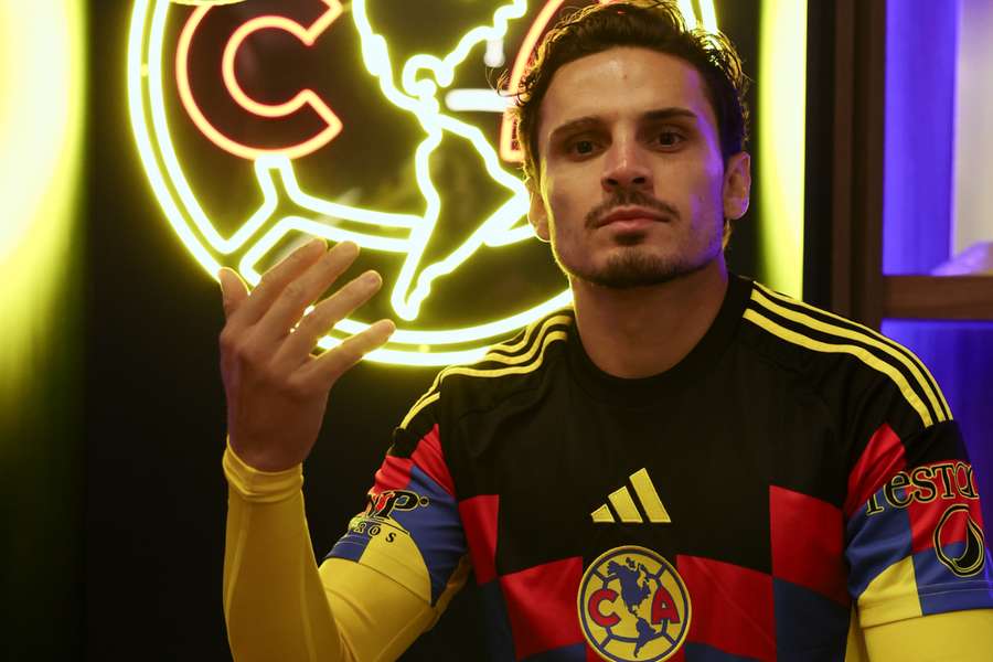 Raphael Veiga foi emprestado para o México