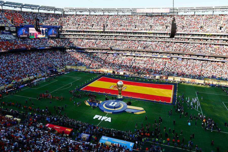 Stadion New York/New Jersey, USA – 19 lipca 2026 r. Ogólny widok podczas ceremonii wręczenia pucharu mistrzostw świata. Stadion New York/New Jersey, USA – 19 lipca 2026 r. Ogólny widok podczas ceremonii wręczenia pucharu mistrzostw świata.