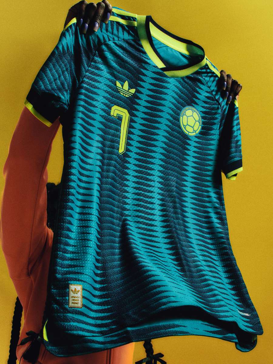 Colombian reserve shirt in green