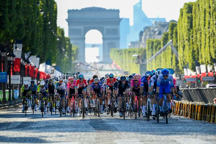 Tour de France dropper Champs-Élysées i Paris.i 2024 og afslutter i stedet i Nice