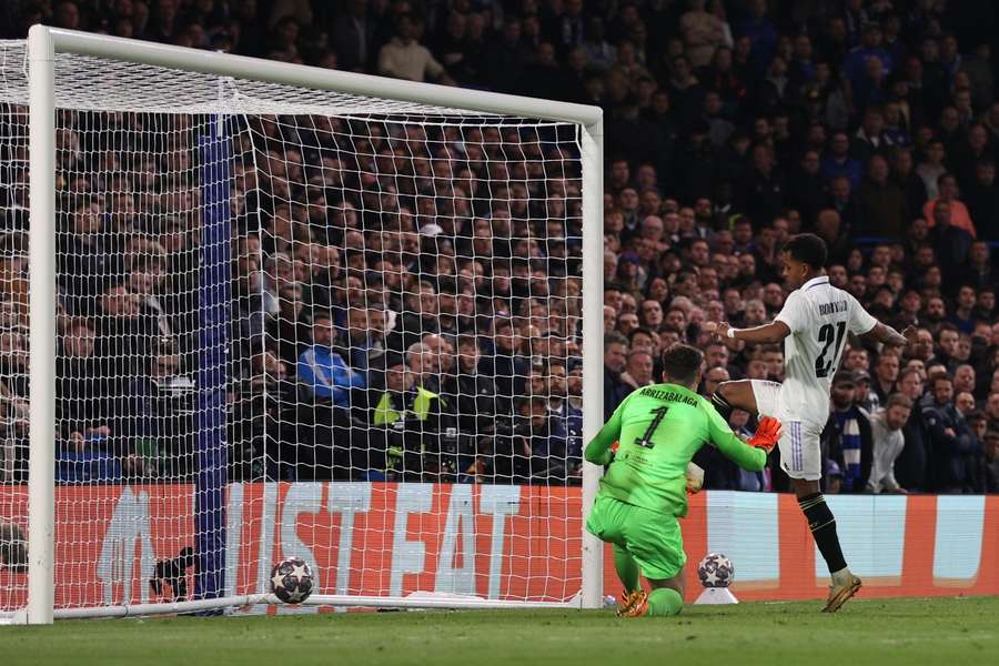 Rodrygo marca su segundo gol ante el Chelsea