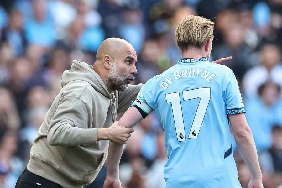 Pep Guardiola a Kevin De Bruyne.