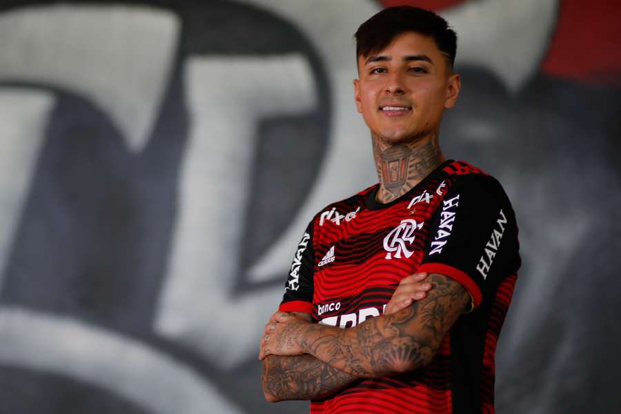 O volante chegou à Gávea em 2022 O volante chegou à Gávea em 2022