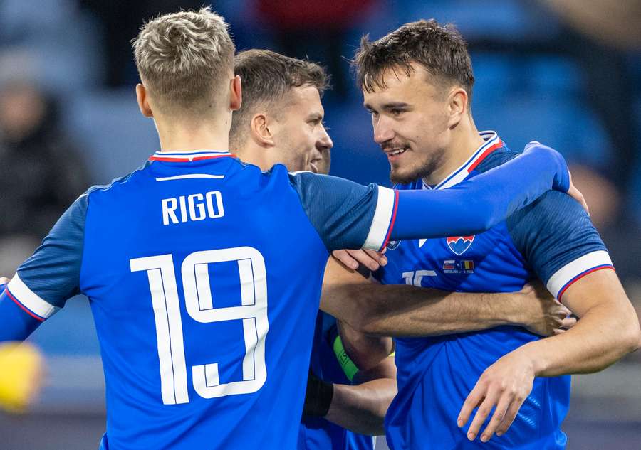 Slovensko sa teší z výhry nad Rumunskom.