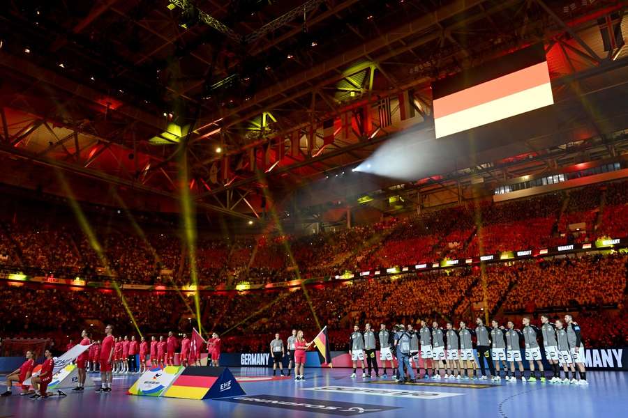 Die deutsche Handballnationalmannschaft ist erfolgreich in die EM gestartet