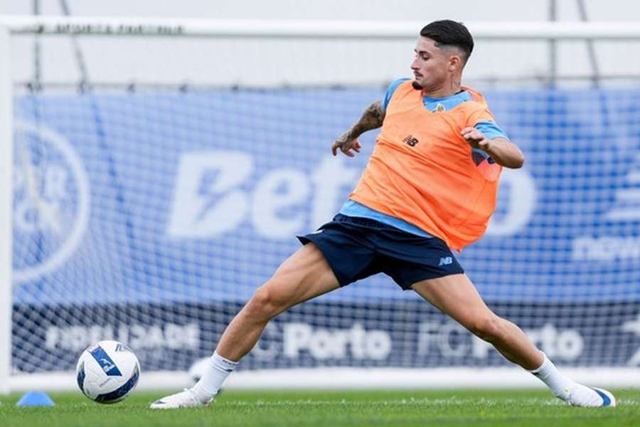 Borja Sainz no treino do FC Porto