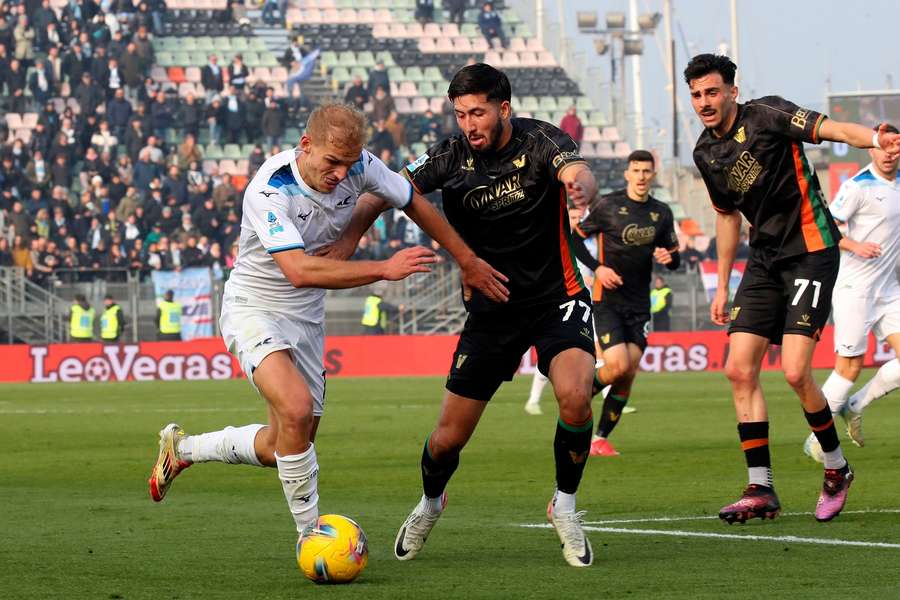 Lazio moved up to fourth in the Serie A table