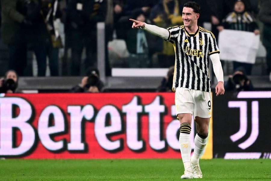 Dusan Vlahovic remet la Juve sur les talons de l'Inter