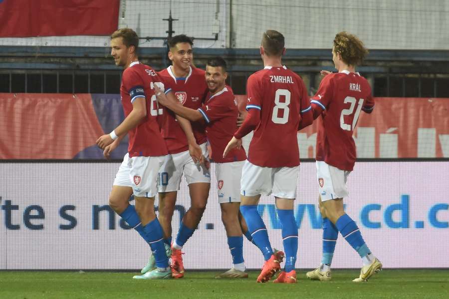 Česko – Faerské ostrovy 5:0. Chytilova pohádka, nováček nastřílel outsiderovi hattrick