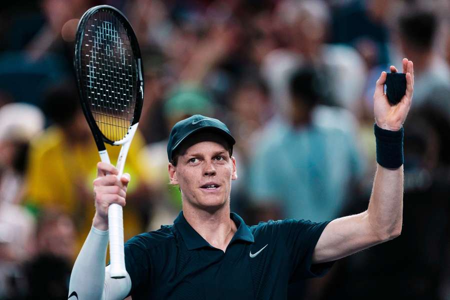 Sinner breezes past Altmaier to launch Shanghai title defence