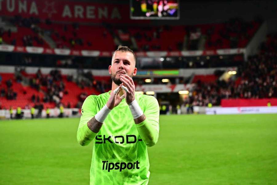 Gólman Mladé Boleslavi Vojtěch Vorel po utkání na Slavii.
