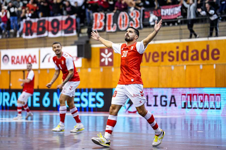 Depois de vencer o Sporting, o SC Braga goleou o Futsal Azeméis