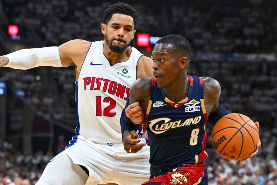 Schröder und die Pistons holen den Sieg gegen Detroit im dritten Spiel.