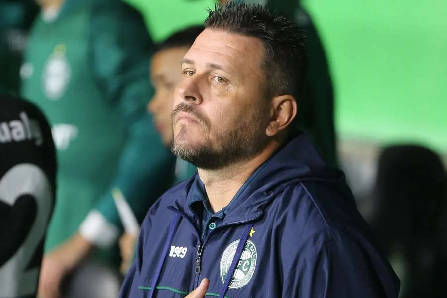 Thiago Kosloski acabou demitido do Coritiba após campanha ruim no Brasileirão