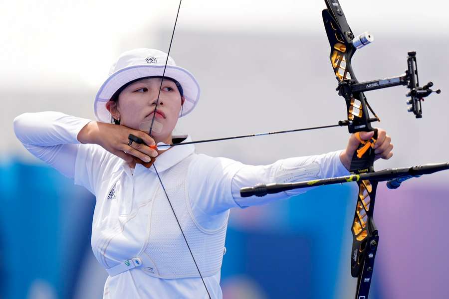 Zuid-Koreaanse nummer 1 Lim Si-hyeon pakt derde goude plak in handboogschieten