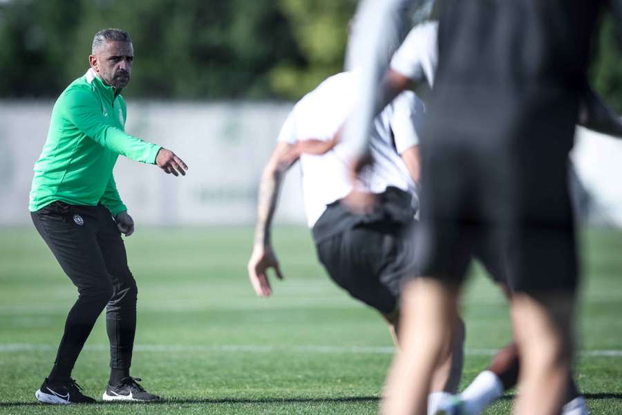 Rui Borges no treino do Sporting