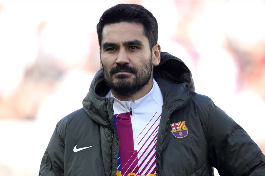 Gündogan tem mais um ano e meio de contrato com o FC Barcelona.