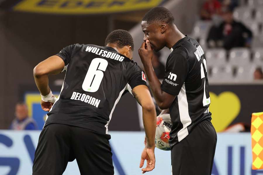 Wendung im Bundesliga-Abstiegskampf: St. Pauli am Abgrund, Wolfsburg im Vorteil