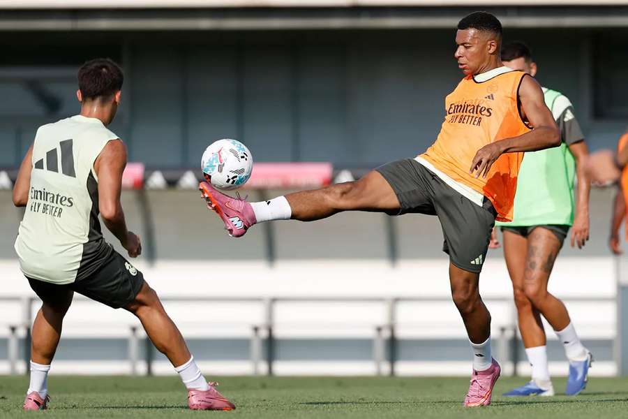 Mbappé, en el primer entrenamiento del curso 25/26