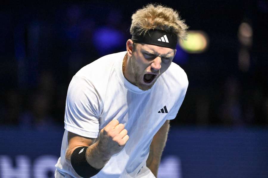 Davidovich celebra un punto Davidovich celebra un punto