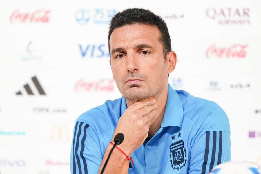 Scaloni admite mudança na Argentina: "É possível, vamos decidir no último treino"